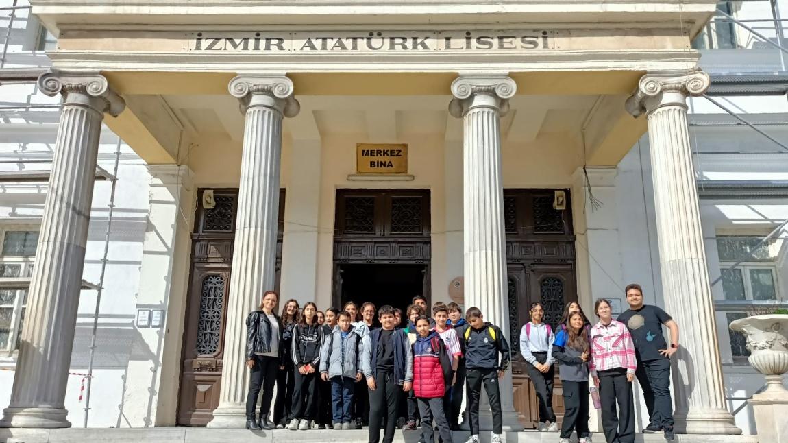 Rehberlik Servisimiz 7. Sınıf Öğrencilerimizi  Atatürk Lisesine Götürdü.